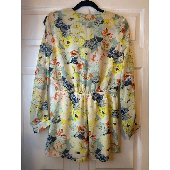 Playsuit - Picture 2 of 2